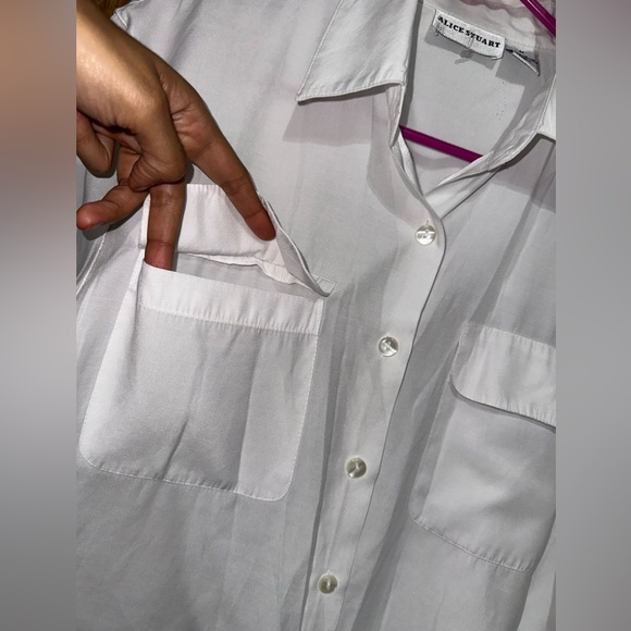 Alice Stuart White Button down Shirt sleeve with flap pockets - Picture 3 of 5